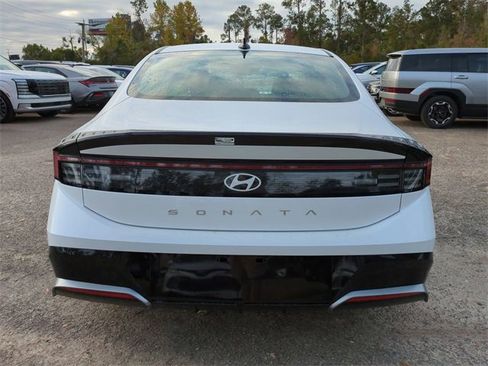 New 2026 Hyundai Sonata SEL image 6