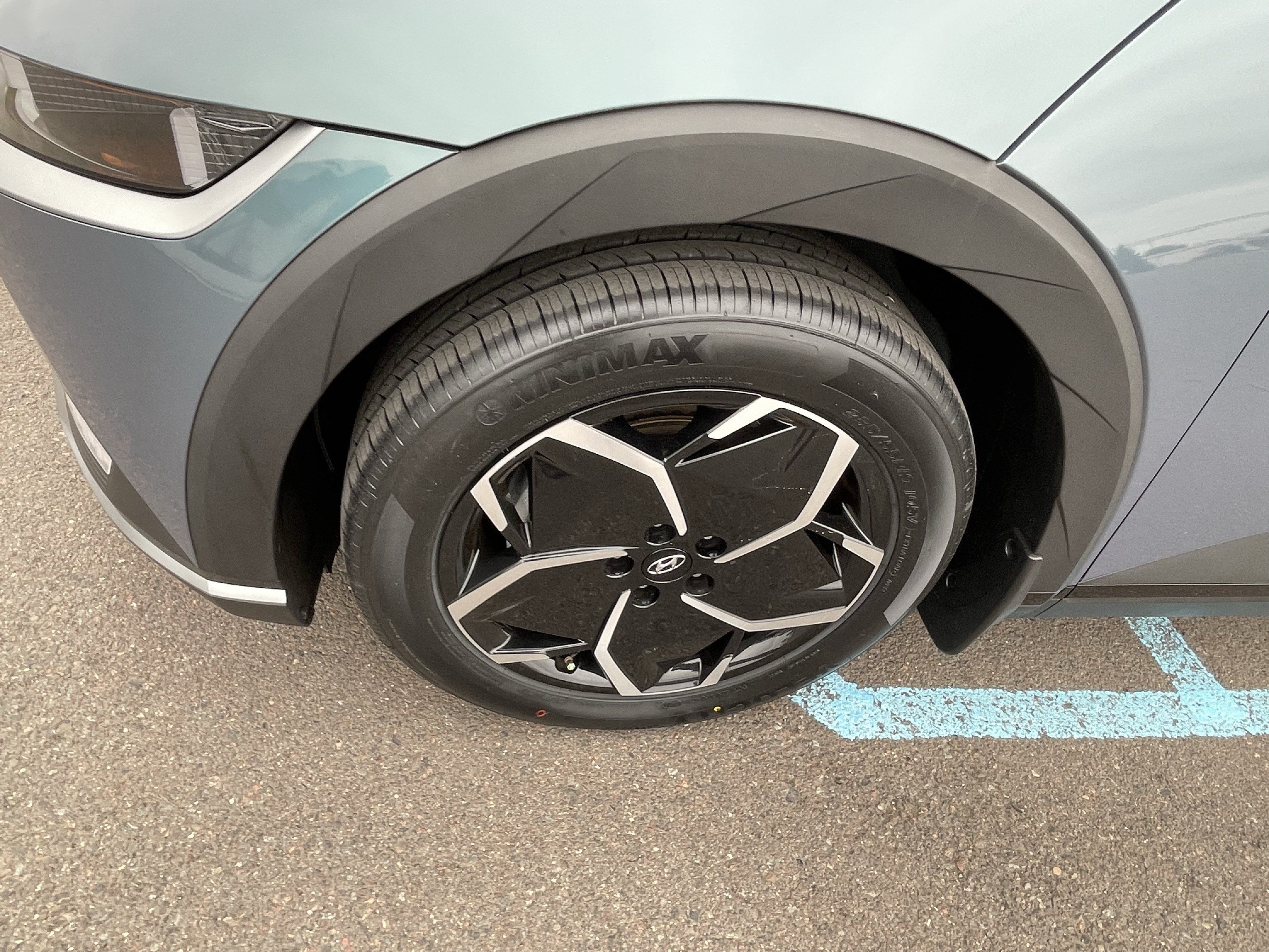 Certified 2023 Hyundai Ioniq 5 SEL AWD/4WD image 9