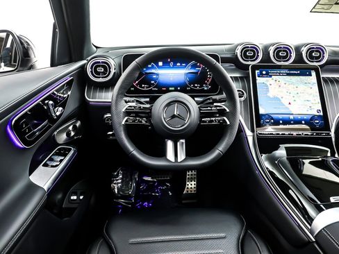 New 2026 Mercedes-Benz GLC 350e 4MATIC image 4