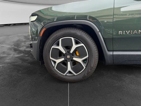 Used 2023 Rivian R1S Adventure AWD/4WD image 19