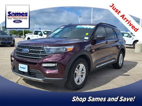 Used 2022 Ford Explorer XLT w/ Equipment Group 202A RWD image 1