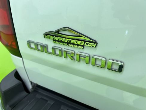 Used 2017 Chevrolet Colorado W/T RWD image 12