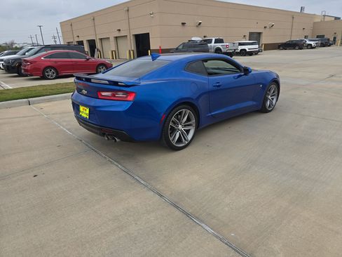 Used 2016 Chevrolet Camaro SS image 25
