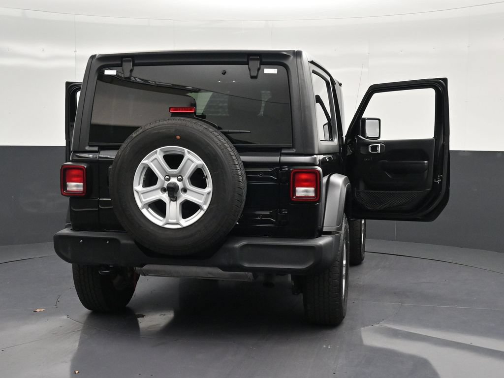 Used 2021 Jeep Wrangler Sport AWD/4WD image 35