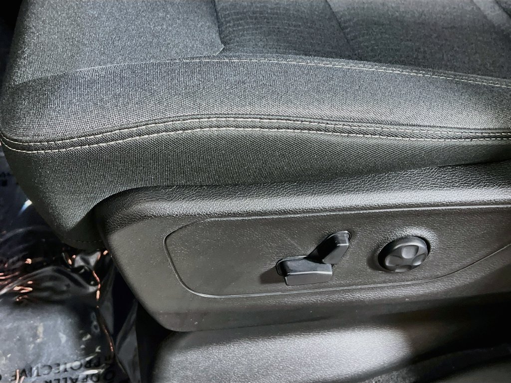 Used 2019 RAM 1500 Big Horn RWD image 17