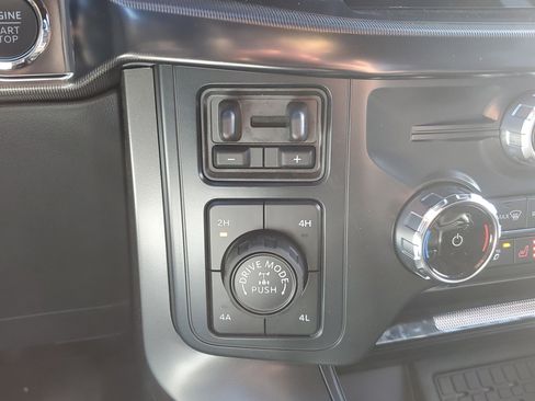 New 2025 Ford F150 Lariat w/ Equipment Group 502A High image 28