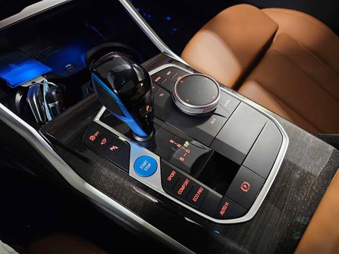 Certified 2023 BMW i4 eDrive35 w/ Premium Package image 21