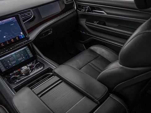 Used 2024 Jeep Grand Wagoneer Series II w/ Quick Order Packagew 28T image 27