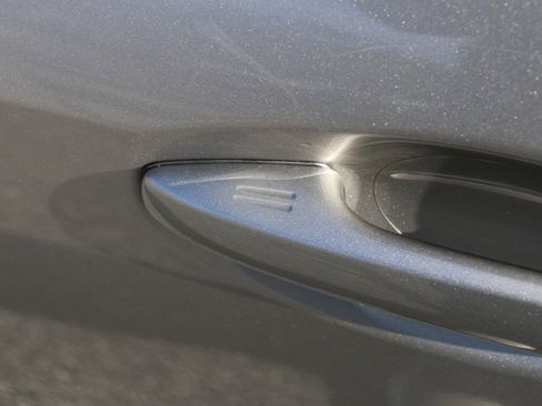 Used 2020 Subaru Legacy Limited image 16