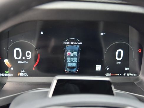 Certified 2025 Ford Explorer Platinum w/ LUX Leather Package image 26