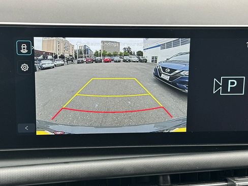 Used 2025 Hyundai Tucson SEL FWD image 23