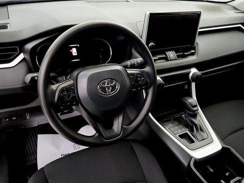 Certified 2025 Toyota RAV4 LE image 24