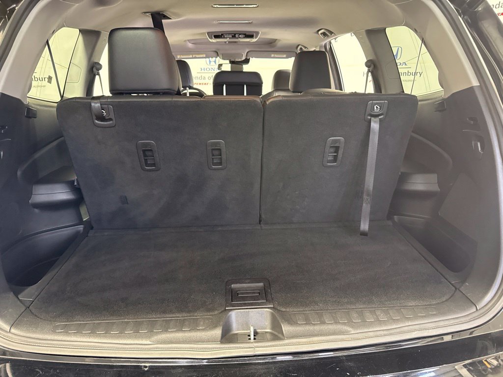 Certified 2017 Honda Pilot Touring image 10