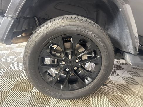 Used 2021 Jeep Wrangler Unlimited Sahara AWD/4WD image 30