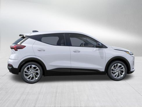 New 2027 Chevrolet Bolt LT FWD image 6