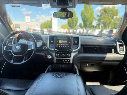 Used 2020 RAM 1500 Laramie AWD/4WD image 18