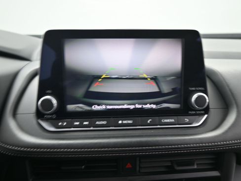 Certified 2024 Nissan Rogue S FWD image 15