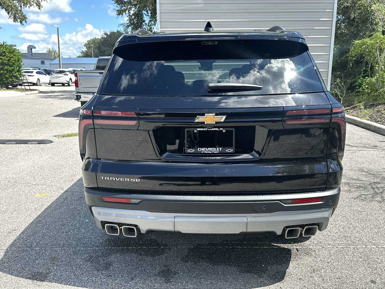 New 2026 Chevrolet Traverse LT w/ Driver Confidence Package FWD image 5