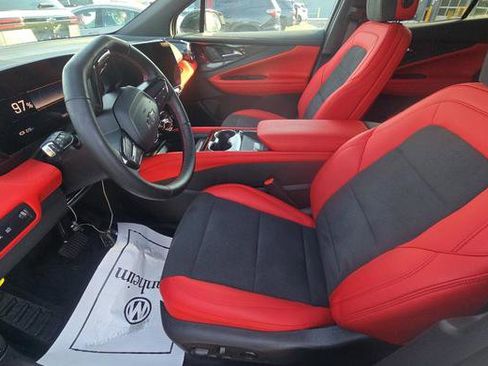 Used 2024 Chevrolet Blazer EV RS image 5