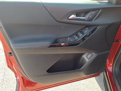 Certified 2025 Chevrolet Equinox RS image 21