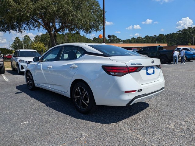 Used 2025 Nissan Sentra SV w/ All-Weather Package FWD image 7