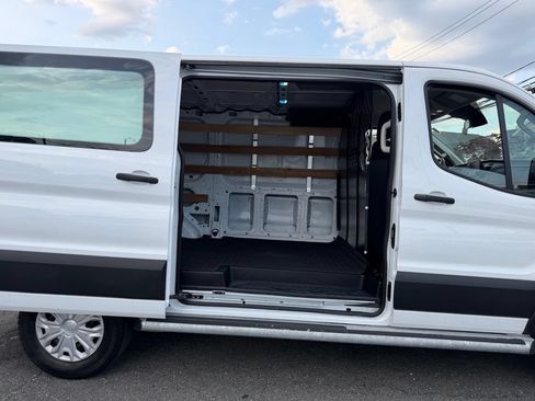 Used 2025 Ford Transit 250 Low Roof w/ Exterior Upgrade Package RWD image 12