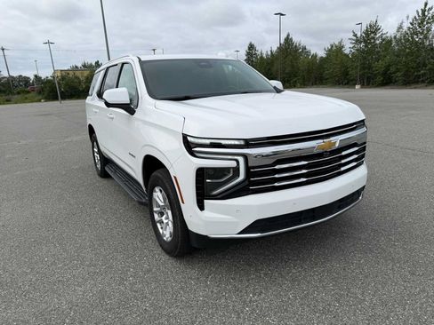 Certified 2025 Chevrolet Tahoe LT AWD/4WD image 11