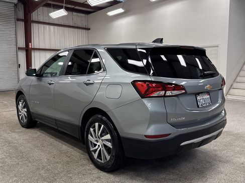 Used 2023 Chevrolet Equinox LT image 16