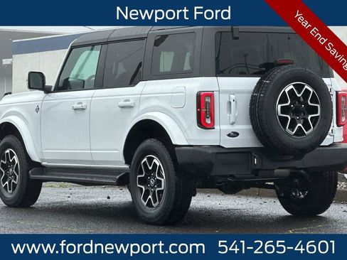 New 2025 Ford Bronco Outer Banks image 6