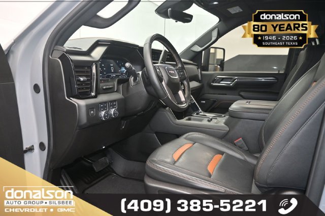 Used 2024 GMC Sierra 2500 AT4 w/ AT4 Premium Plus Package AWD/4WD image 7