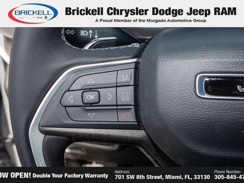 New 2025 Jeep Grand Cherokee Limited w/ Black Appearance Package image 29