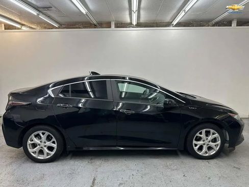 Used 2018 Chevrolet Volt Premier w/ Driver Confidence Package image 7