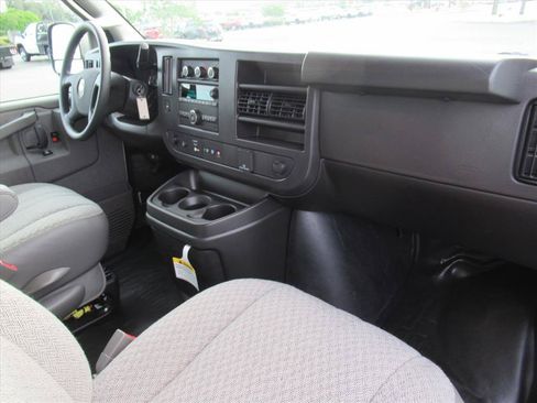 New 2025 Chevrolet Express 3500 Extended w/ Driver Convenience Package RWD image 10