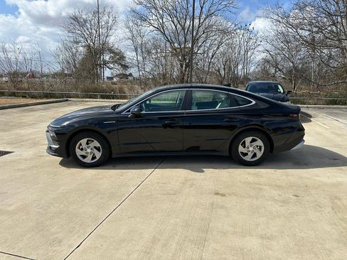Used 2025 Hyundai Sonata SE image 8