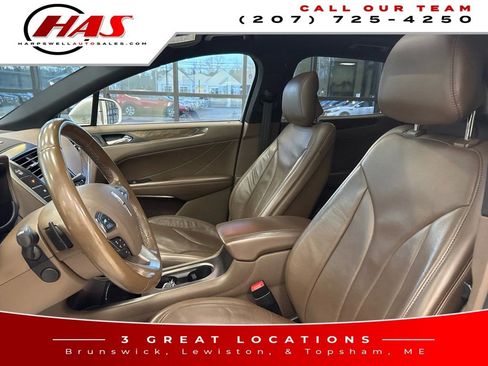 Used 2017 Lincoln MKC Reserve image 13