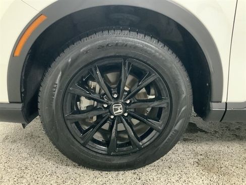 Used 2023 Honda CR-V Sport image 9