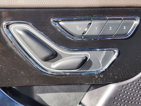 Used 2024 Lincoln Corsair Grand Touring image 33