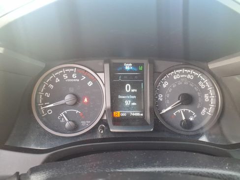 Used 2023 Toyota Tacoma TRD Off-Road AWD/4WD image 12