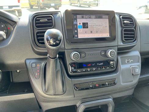 Used 2024 RAM ProMaster 1500 w/ Convenience Group image 22