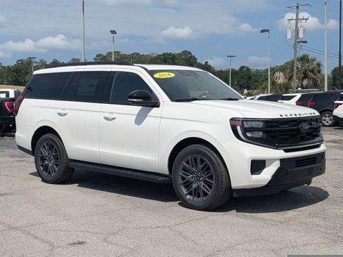 New 2026 Ford Expedition Platinum AWD/4WD image 2