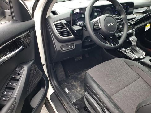 New 2026 Kia Seltos S AWD/4WD image 7