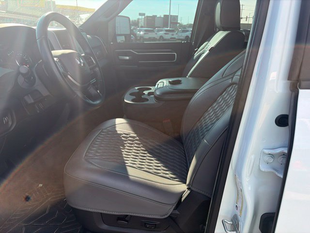 Used 2024 RAM 2500 Big Horn w/ Sport Appearance Package AWD/4WD image 6