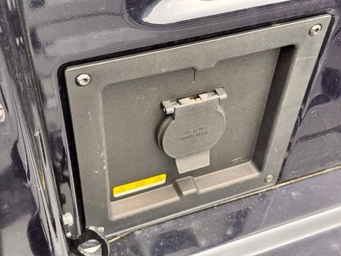 Used 2023 Ford F150 Lariat w/ Equipment Group 502A High AWD/4WD image 12