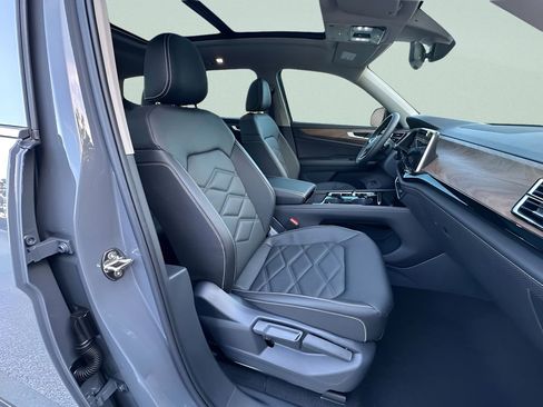 New 2026 Volkswagen Atlas SE image 26