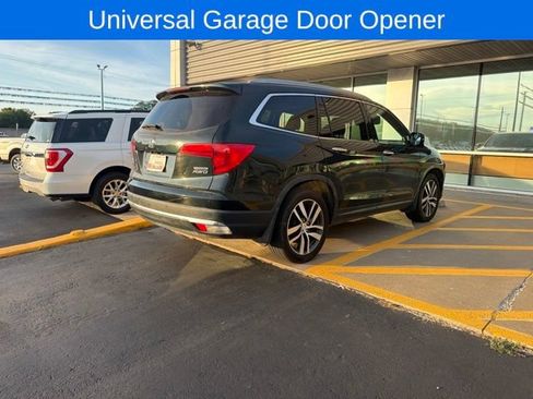 Used 2018 Honda Pilot Touring image 5