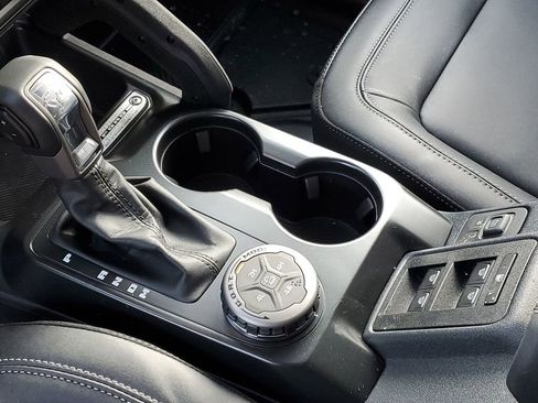 New 2025 Ford Bronco Big Bend w/ Black Diamond Package image 23