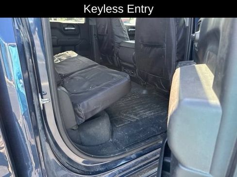 Used 2021 Chevrolet Silverado 1500 LT w/ Convenience Package II AWD/4WD image 13