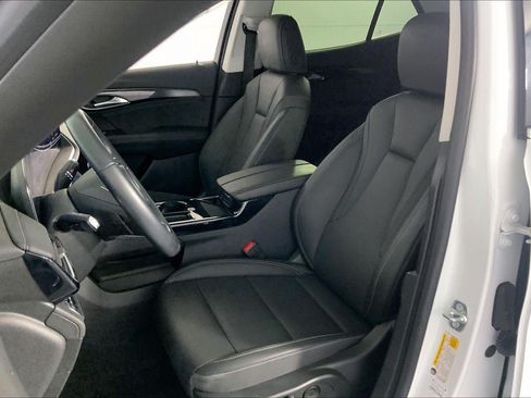 Used 2025 Buick Envision Preferred AWD/4WD image 22