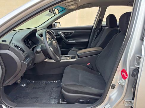 Used 2015 Nissan Altima 2.5 S w/ Special Edition Package FWD image 15