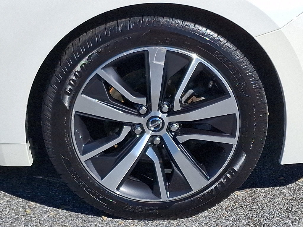 Used 2020 Nissan Maxima 3.5 SL w/ Floor Mat Group FWD image 8